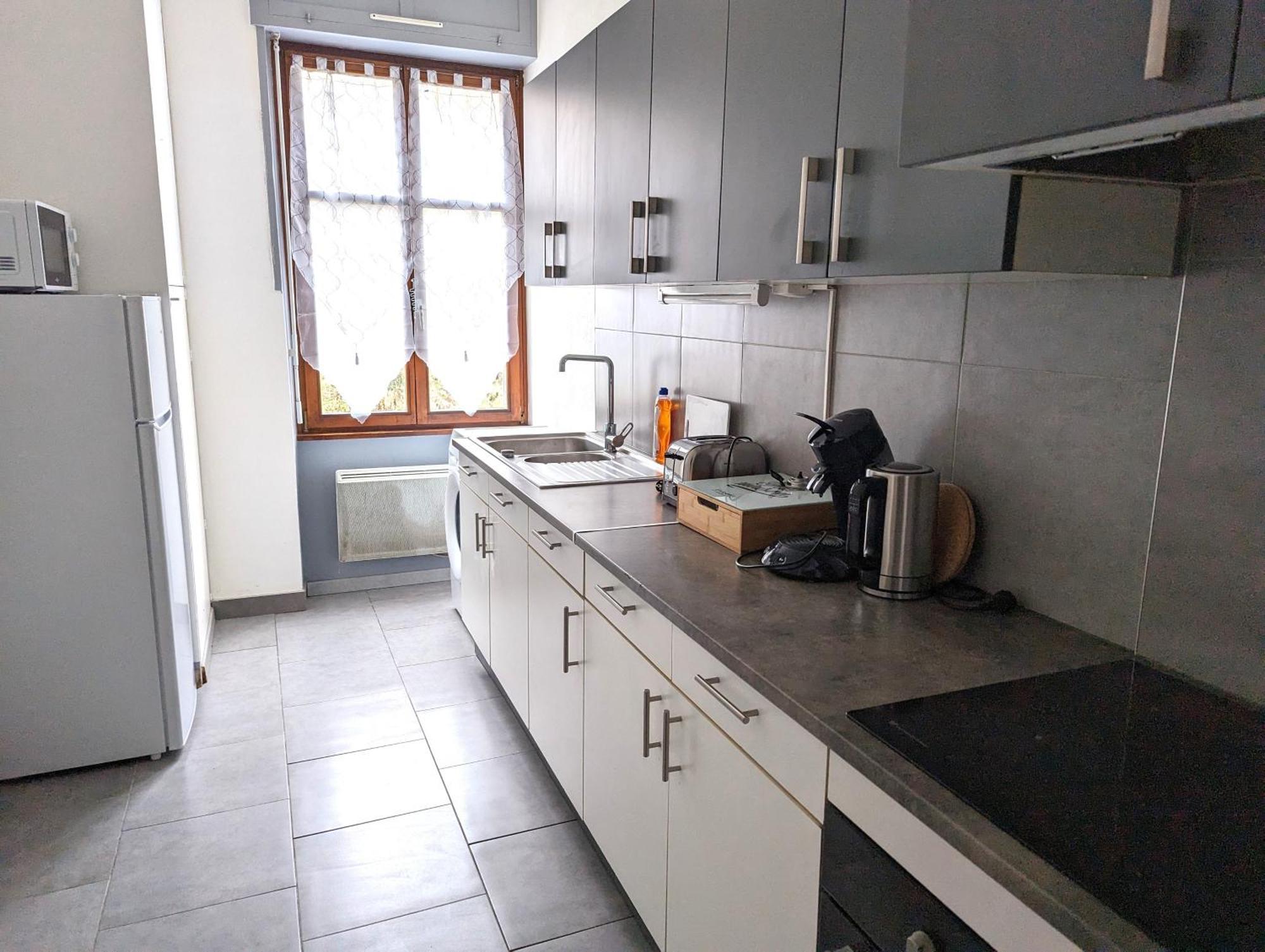 Le Mirage - Appartement 2 Chambres, Salon, Cuisine Equipee, Parking Et Wifi Gratuit Mulhouse Exterior photo