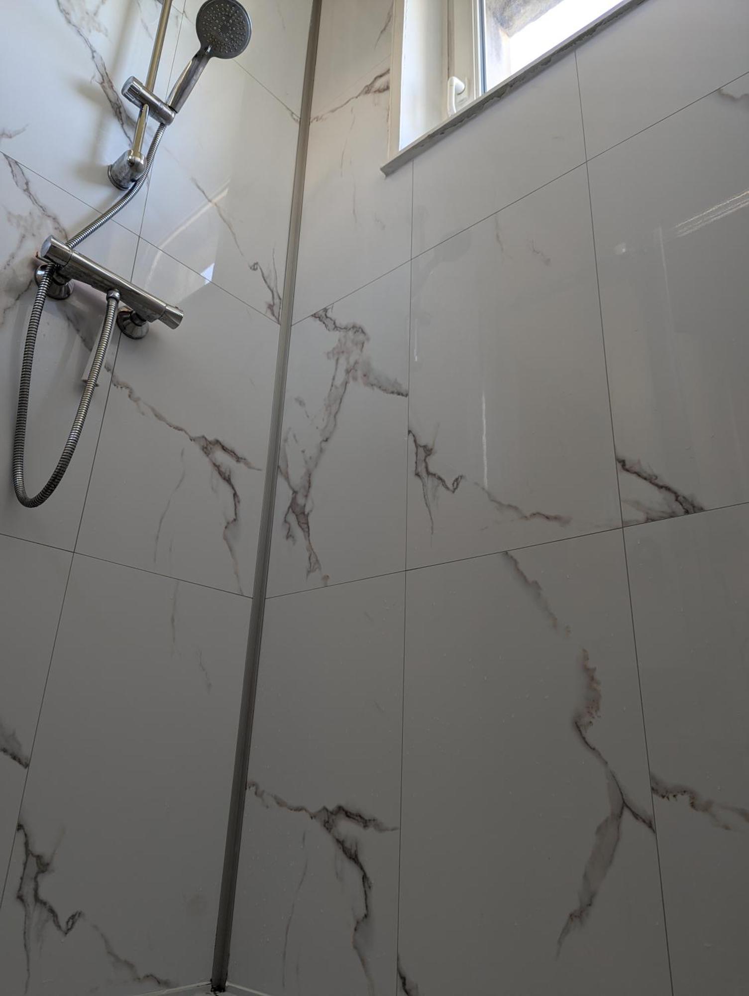 Le Mirage - Appartement 2 Chambres, Salon, Cuisine Equipee, Parking Et Wifi Gratuit Mulhouse Exterior photo